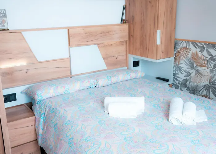 דירה El Mirador De מוגרו