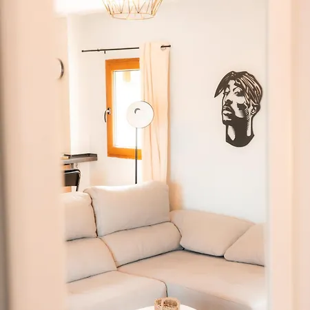 El Mirador De Apartment *